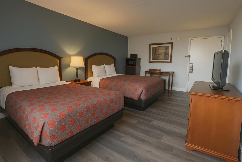 Deluxe Queen Room with Two Queen Beds