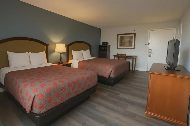 Deluxe Queen Room with Two Queen Beds